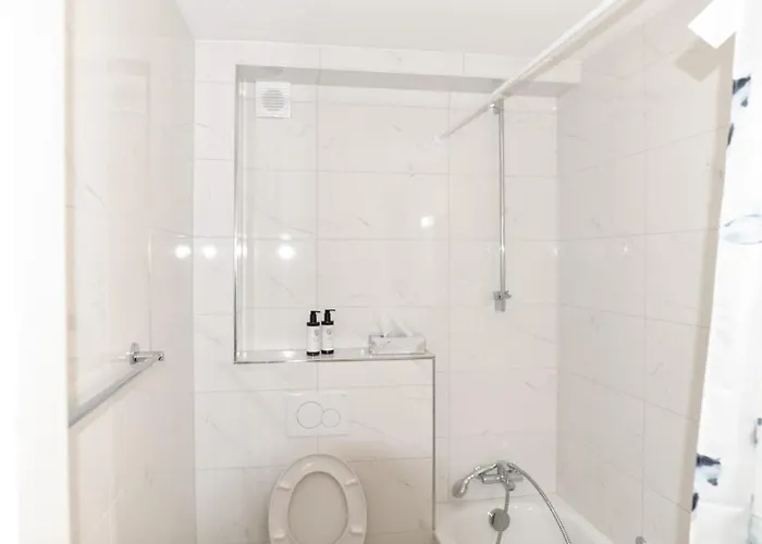 Parkside & Peaceful Near Google & Paradeplatatz דירה ציריך